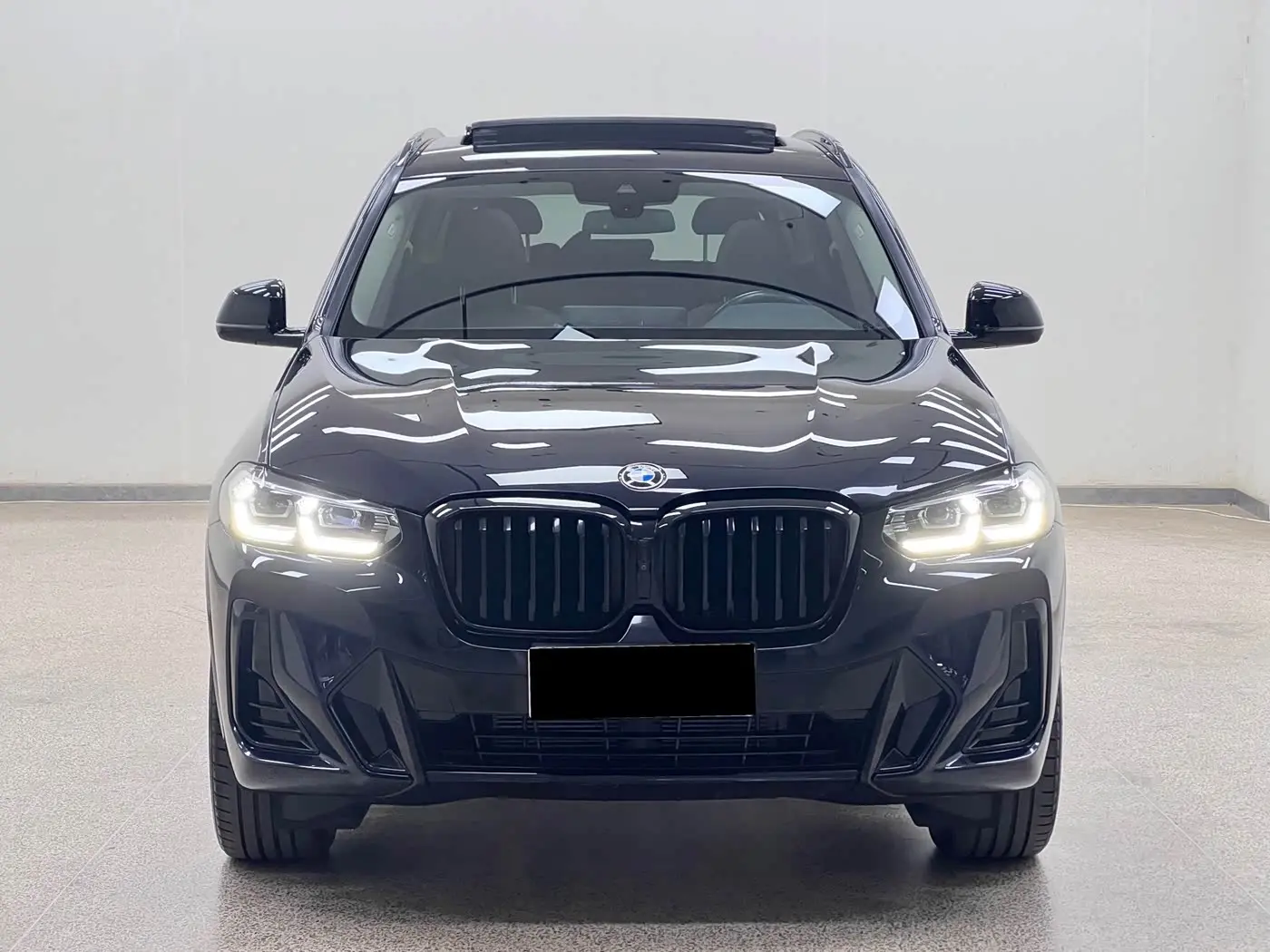 BMW X3 2023 — Фото 2/11