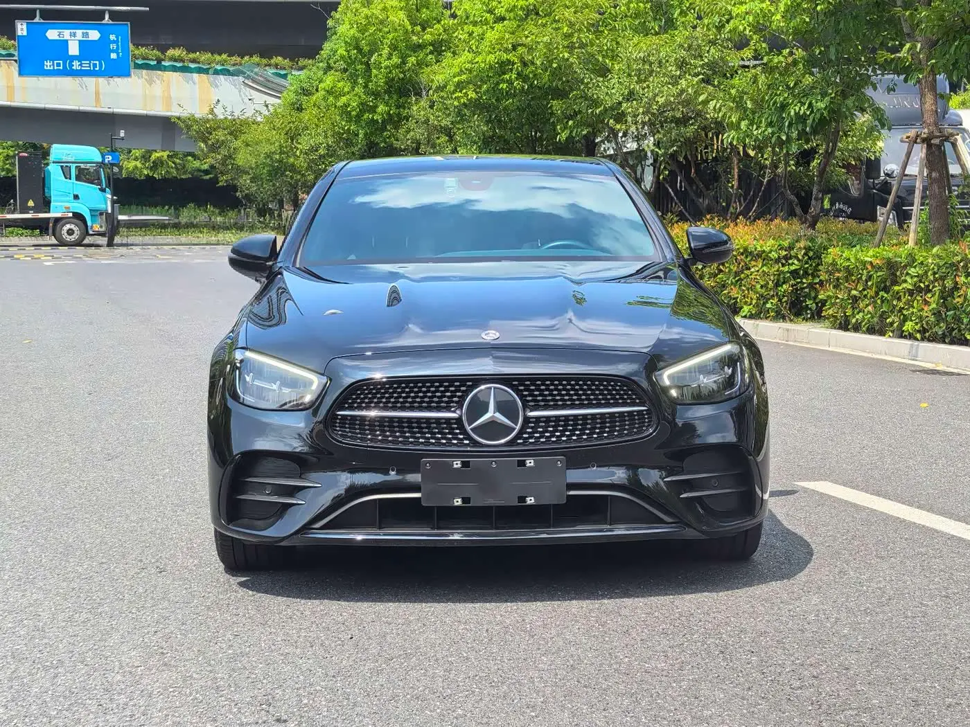 Mercedes-Benz E-Class 2021 — Фото 2/17