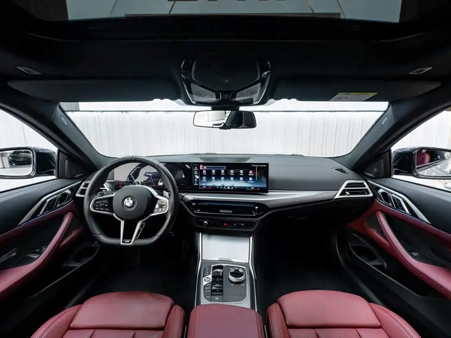 BMW 4 Series 2025 — Photo 14/20
