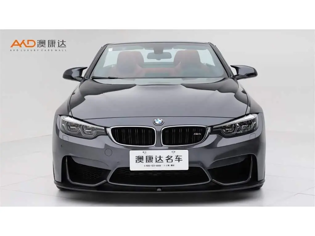BMW M4 2018 — Фото 2/10