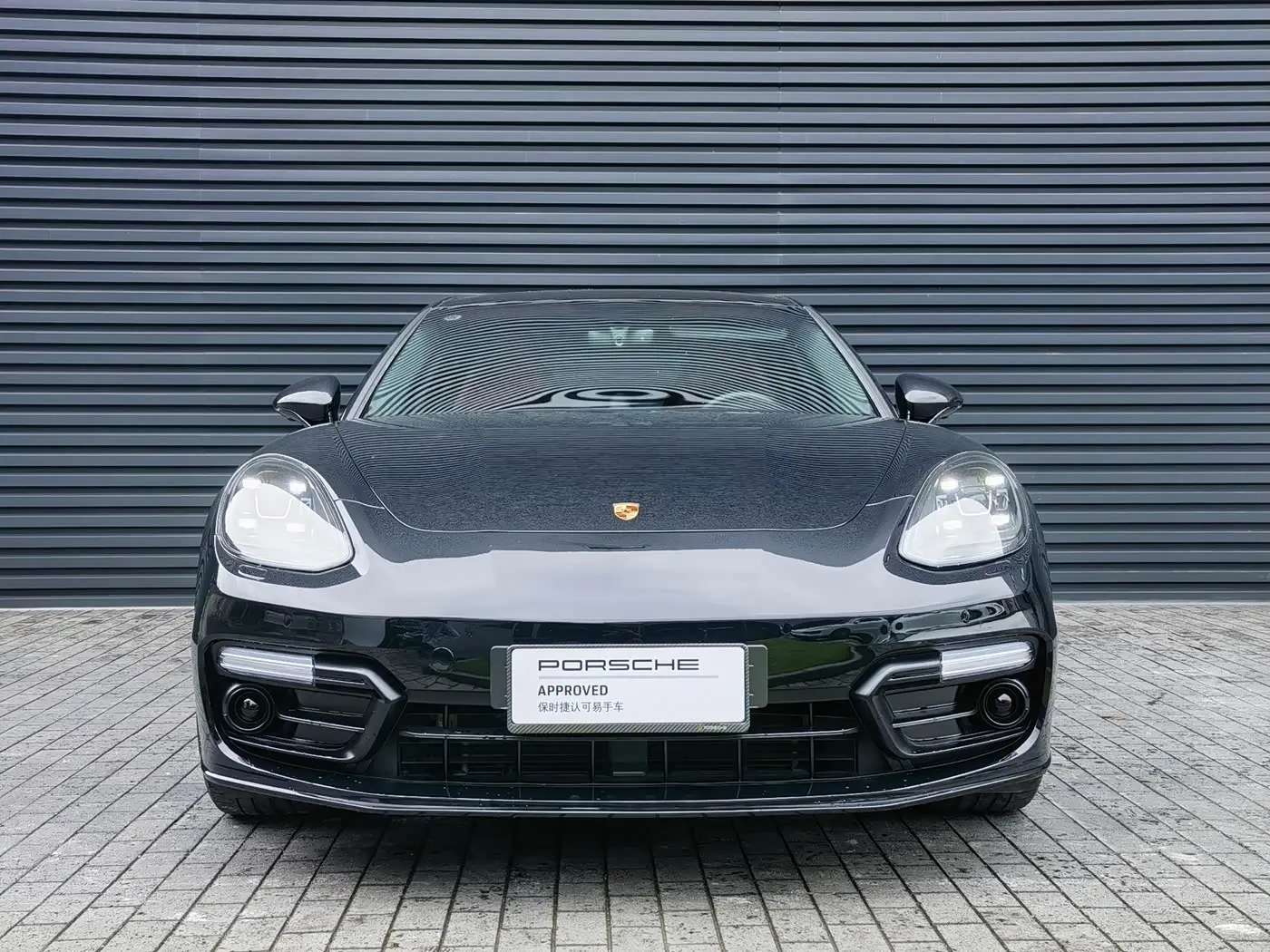 Porsche Panamera 2019 — Photo 9/10