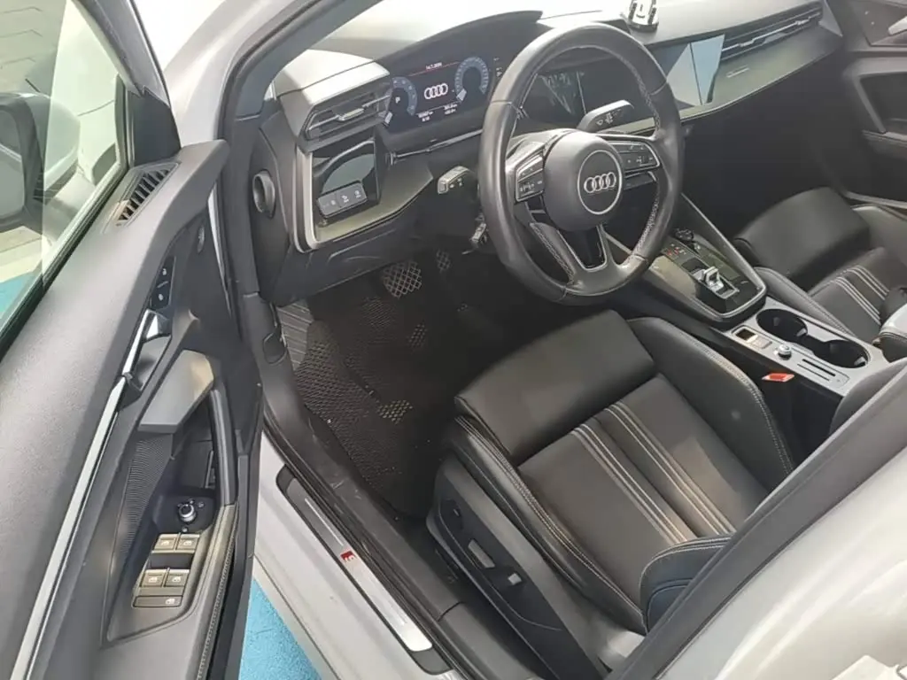 Audi A3 2024 — Photo 16/20