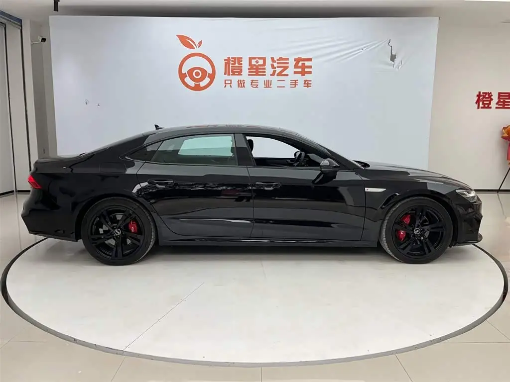 Audi A7L 2023 — Photo 4/15