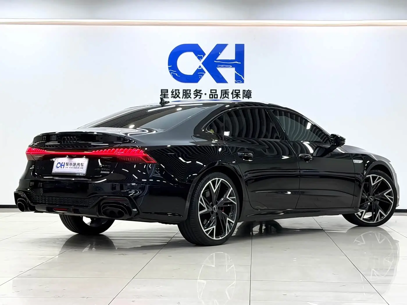 Audi A7L 2024 — Фото 9/9