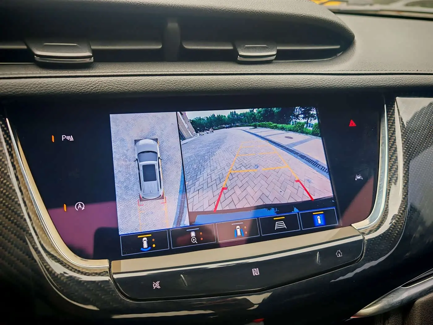 Cadillac XT6 2021 — Photo 16/20