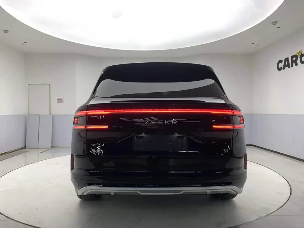 ZEEKR 8X 2026 — Photo 6/20