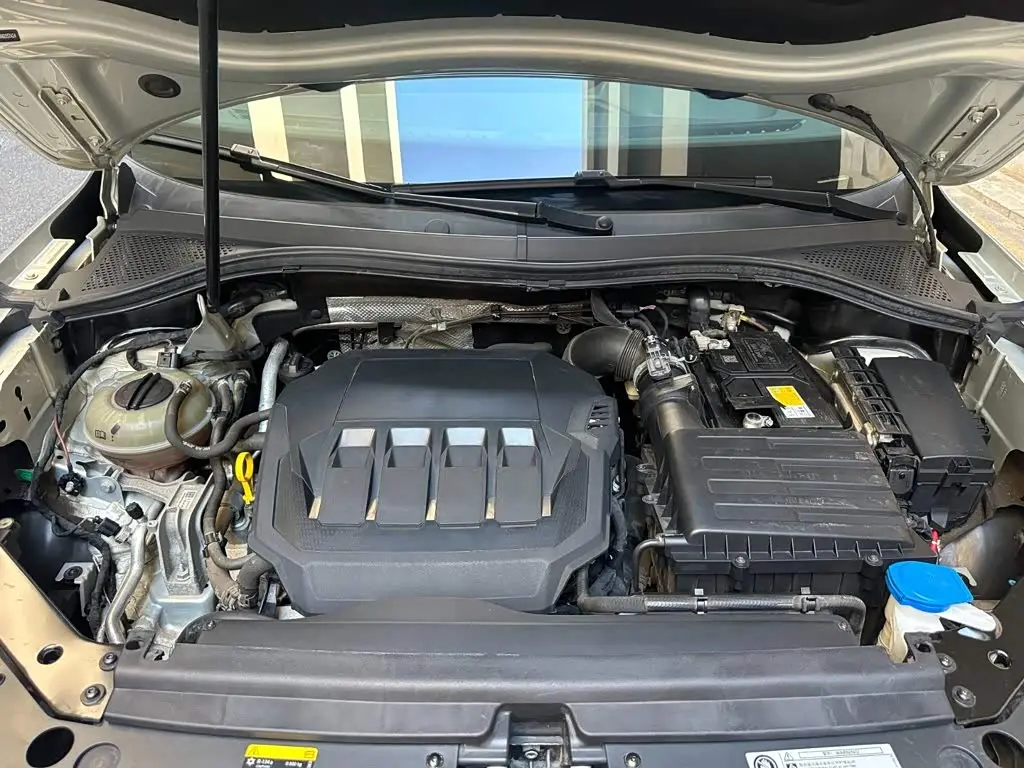 Volkswagen Tiguan L 2021 — Фото 7/16