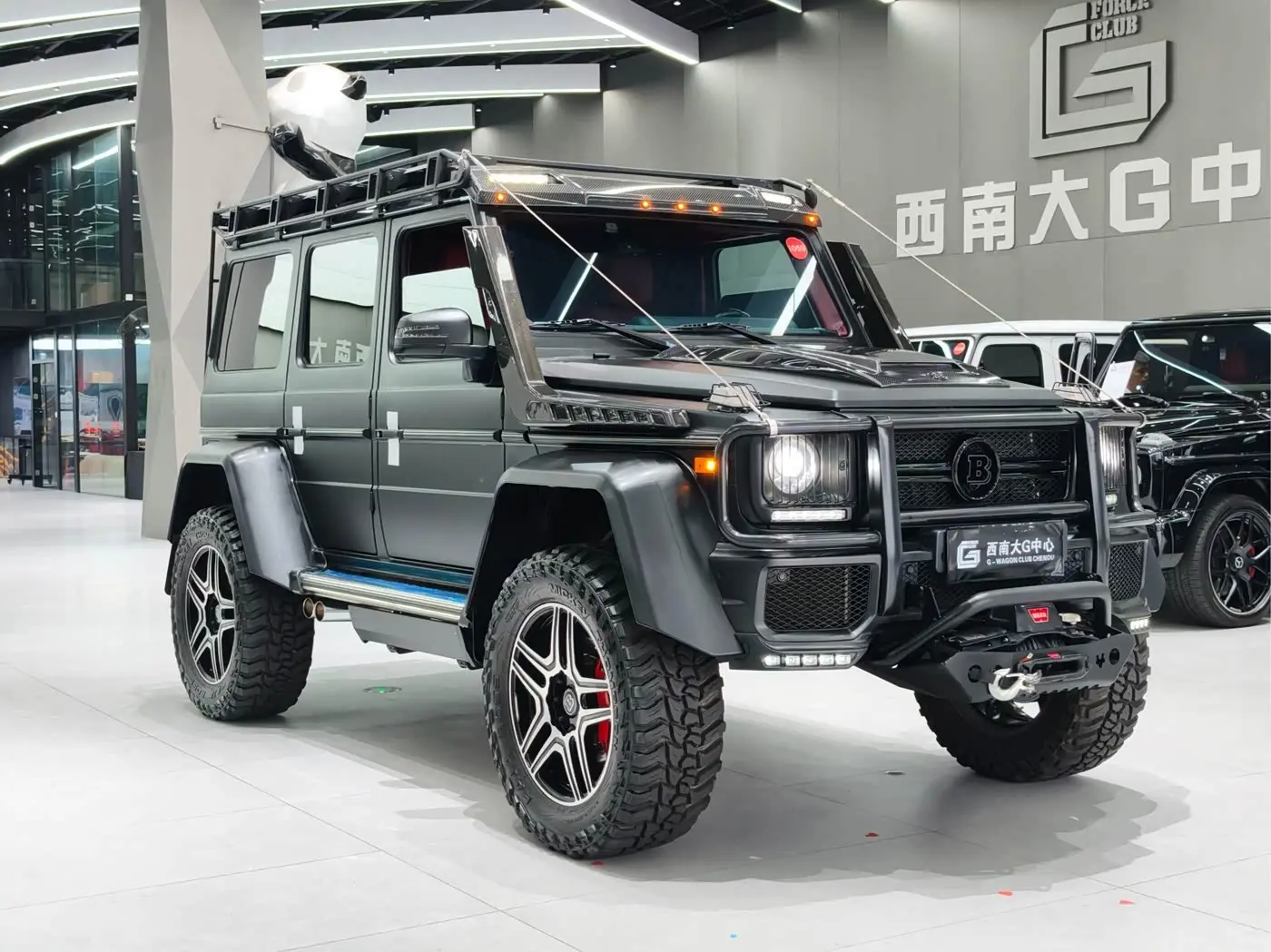 Mercedes-Benz G-Class 2019 — Фото 1/16