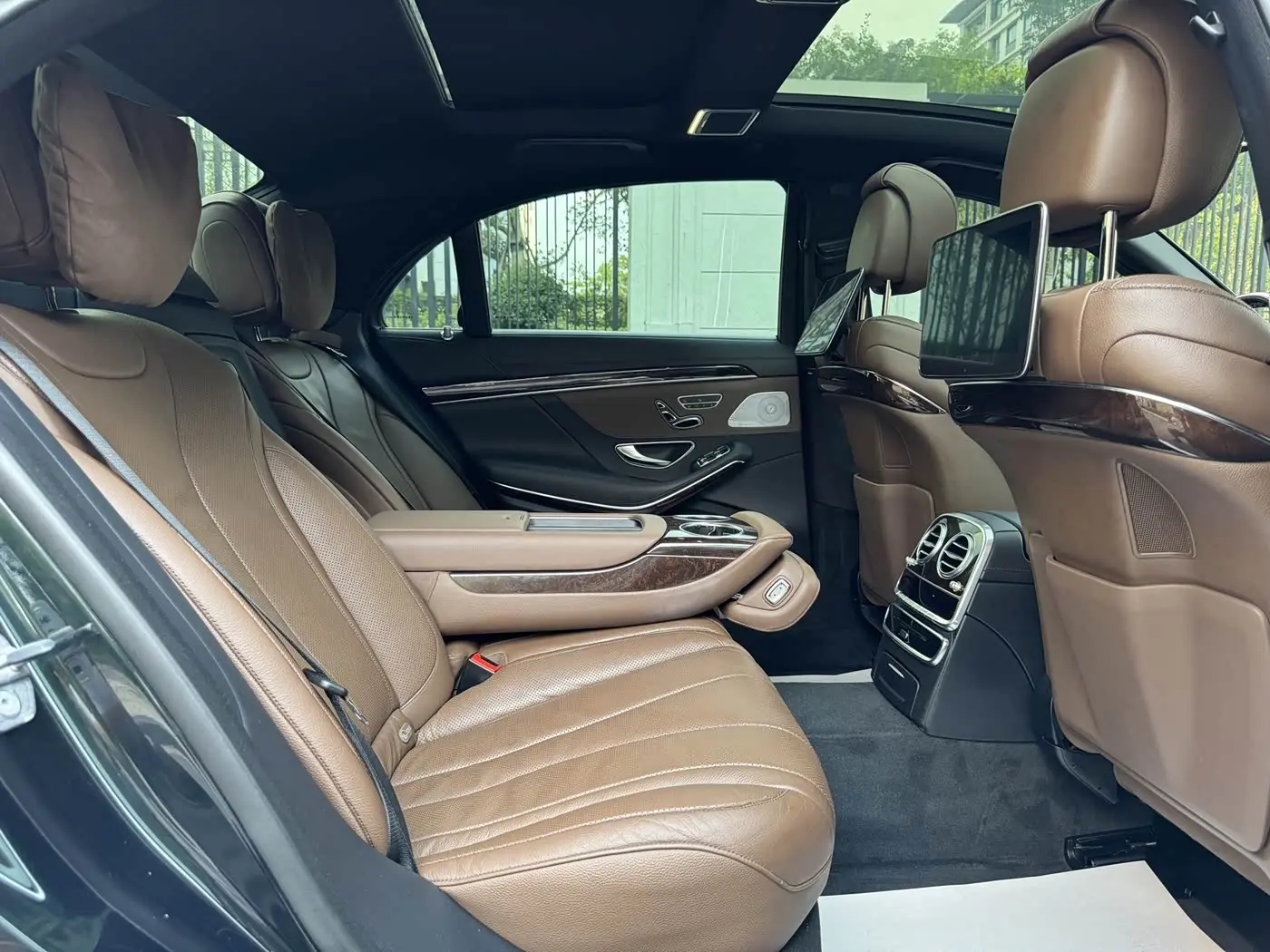 Mercedes-Benz S-Class 2020 — Фото 11/18