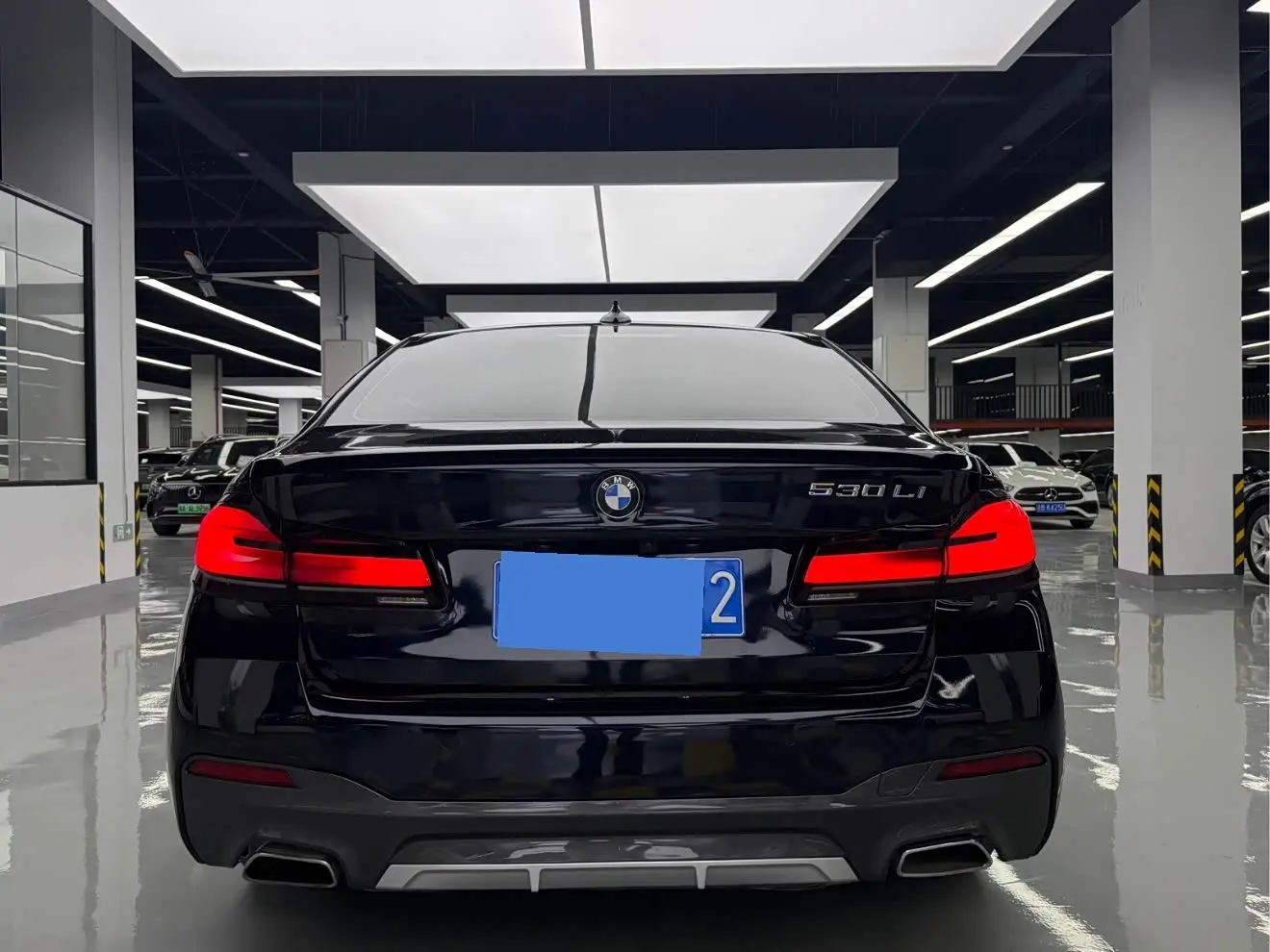 BMW 5 Series 2020 — Photo 17/19