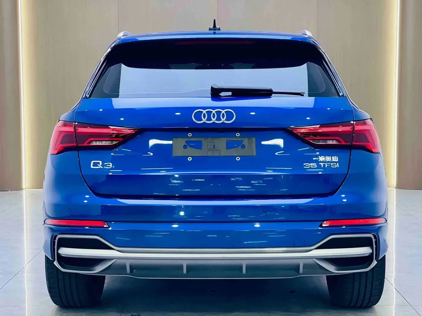 Audi Q3 2021 — Фото 4/20