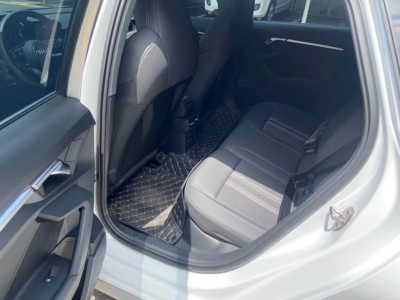 Audi A3 2023 — Photo 12/20