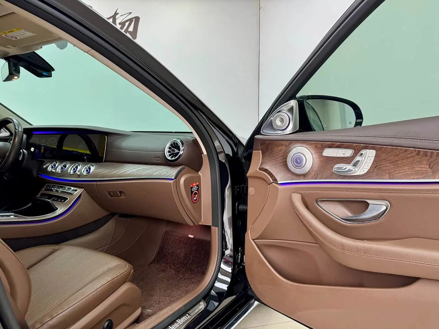 Mercedes-Benz E-Class 2021 — Фото 14/20
