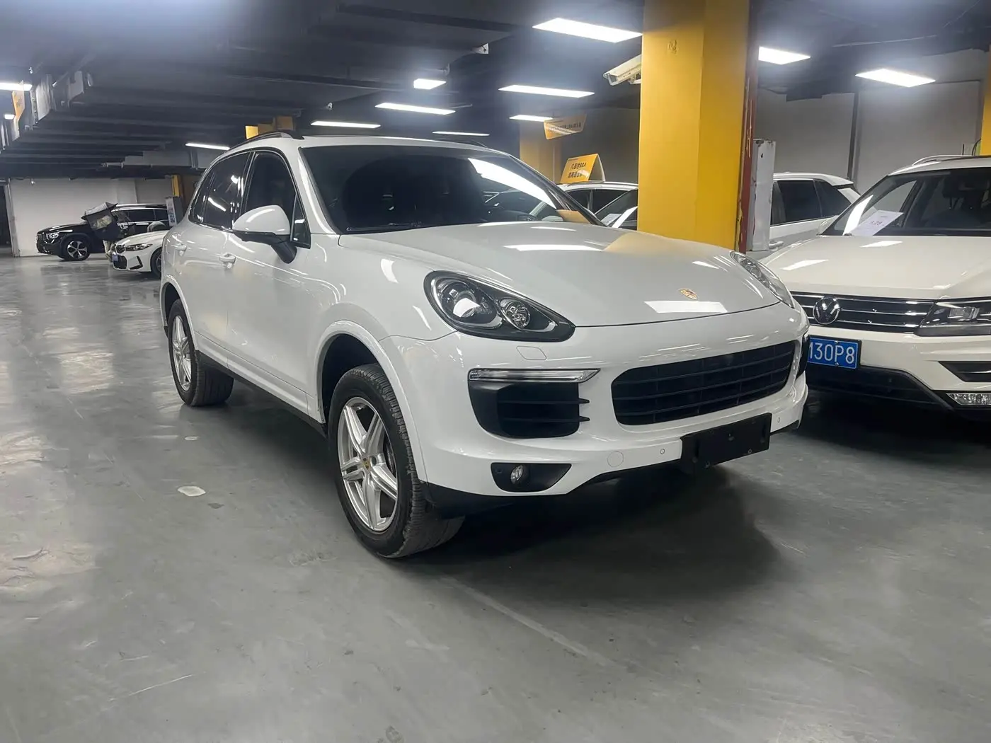 Porsche Cayenne 2017 — Photo 3/9