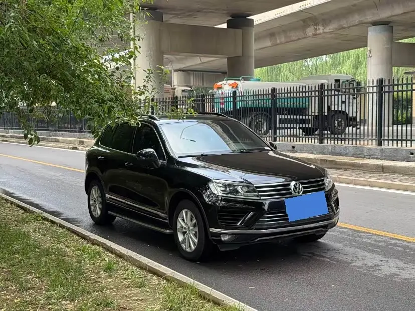 Volkswagen Touareg 2016 — Фото 3/14