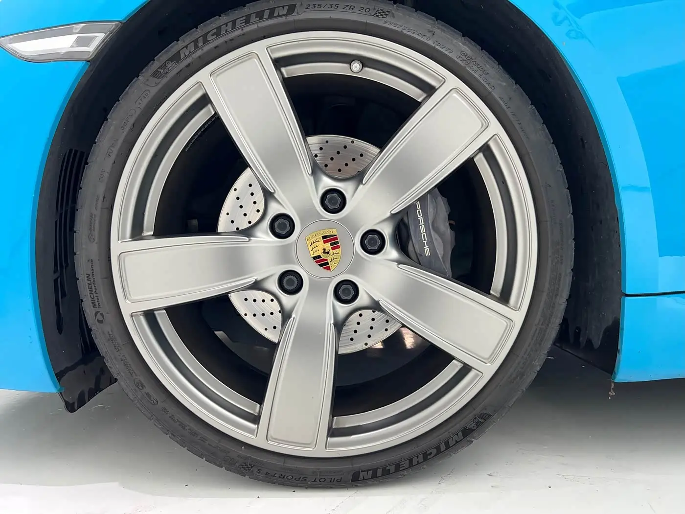 Porsche 718 2019 — Photo 8/18