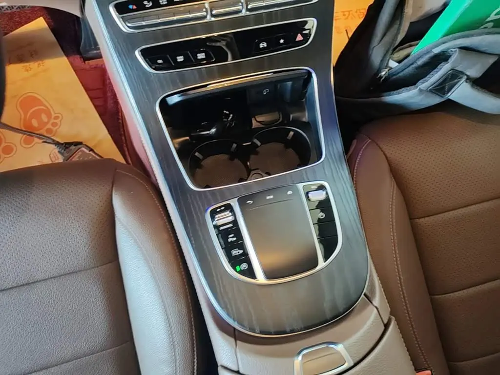 Mercedes-Benz E-Class 2022 — Фото 14/20