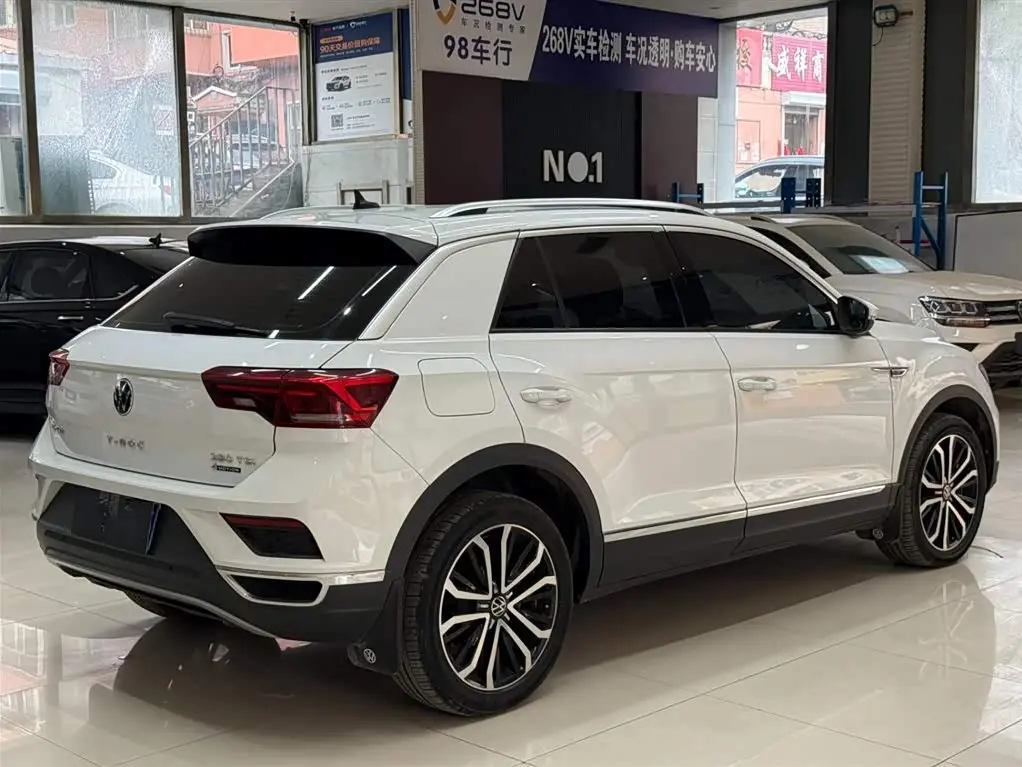 Volkswagen T-ROC 2021 — Photo 4/20