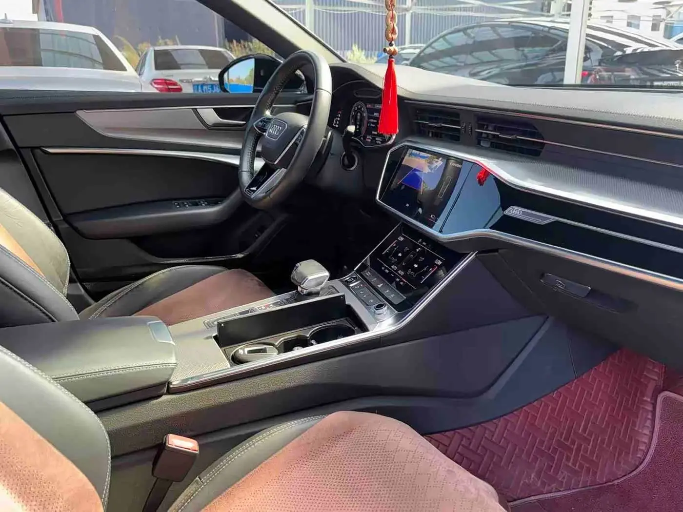 Audi A6L 2021 — Photo 5/8
