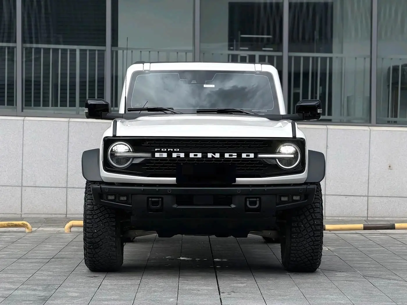 Ford Bronco 2024 — Photo 2/9