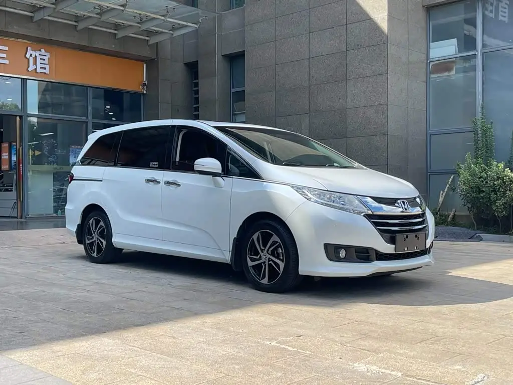 Honda Odyssey 2018 — Photo 5/20