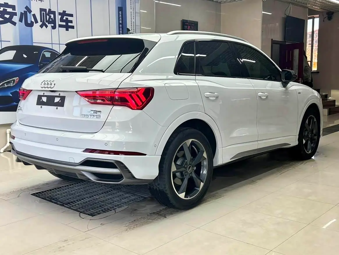 Audi Q3 2022 — Şəkil 6/20
