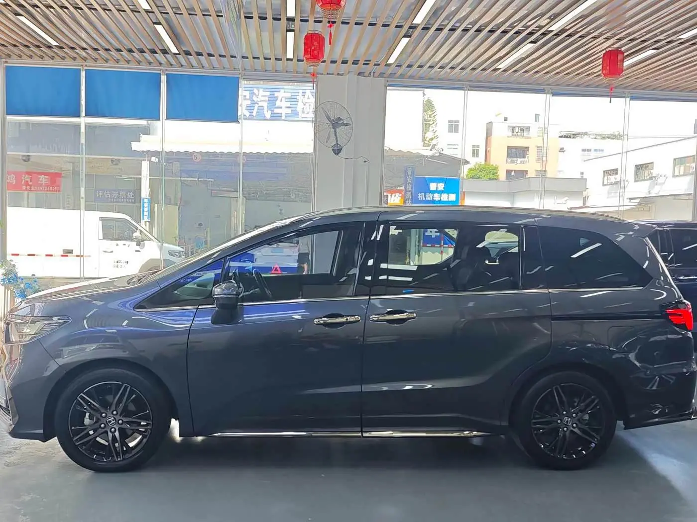 Honda Odyssey 2022 — Photo 4/20