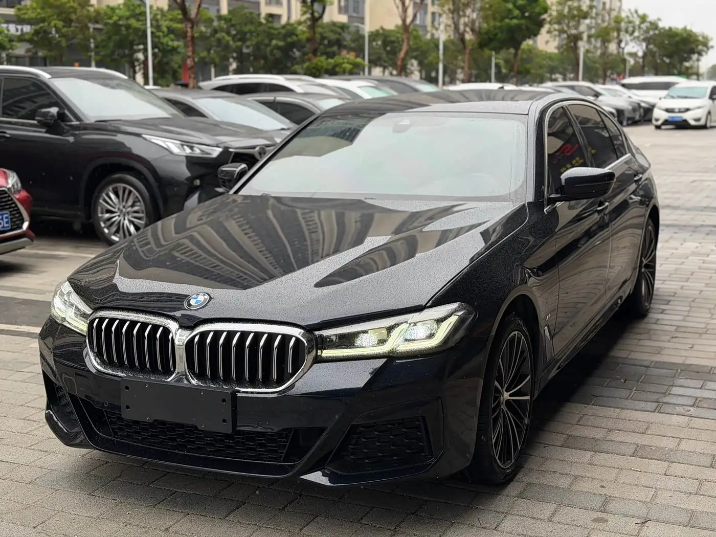 BMW 5 Series, 2023