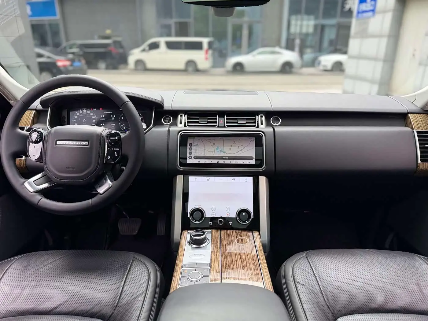 Land Rover Range Rover 2020 — Фото 20/20