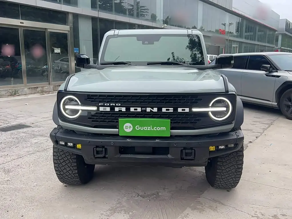 Ford Bronco 2024 — Photo 3/20