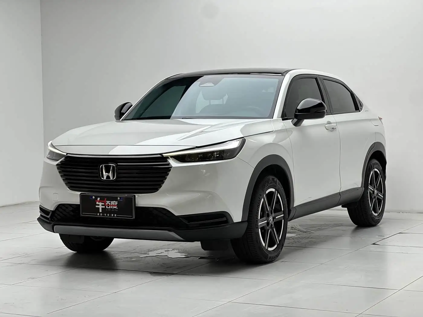 Honda Vezel 2025 — Photo 1/20