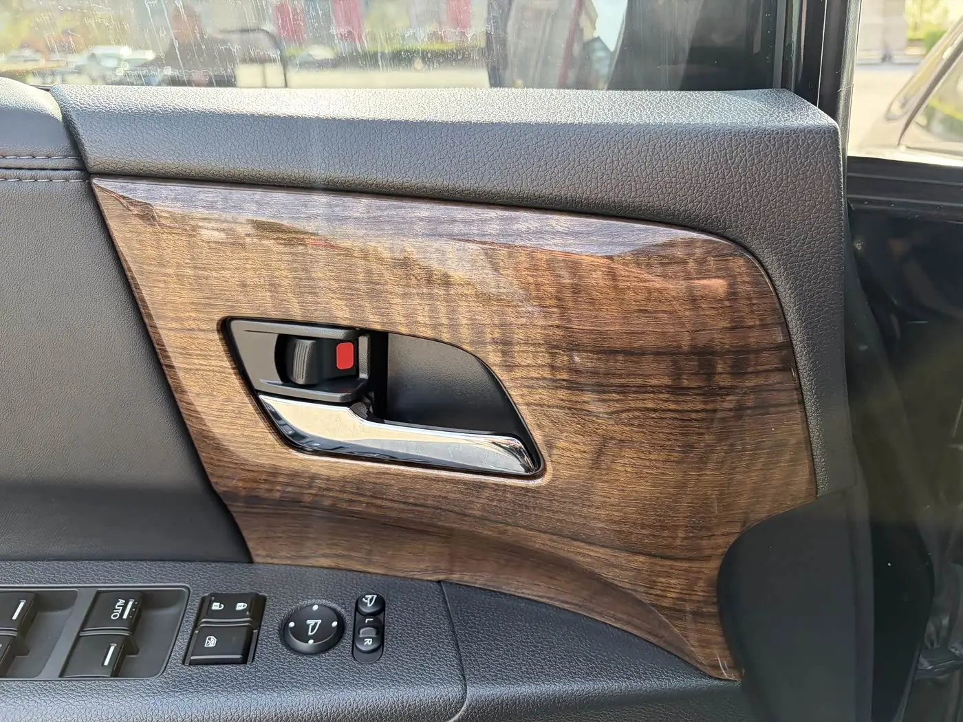 Honda Odyssey 2017 — Photo 17/20