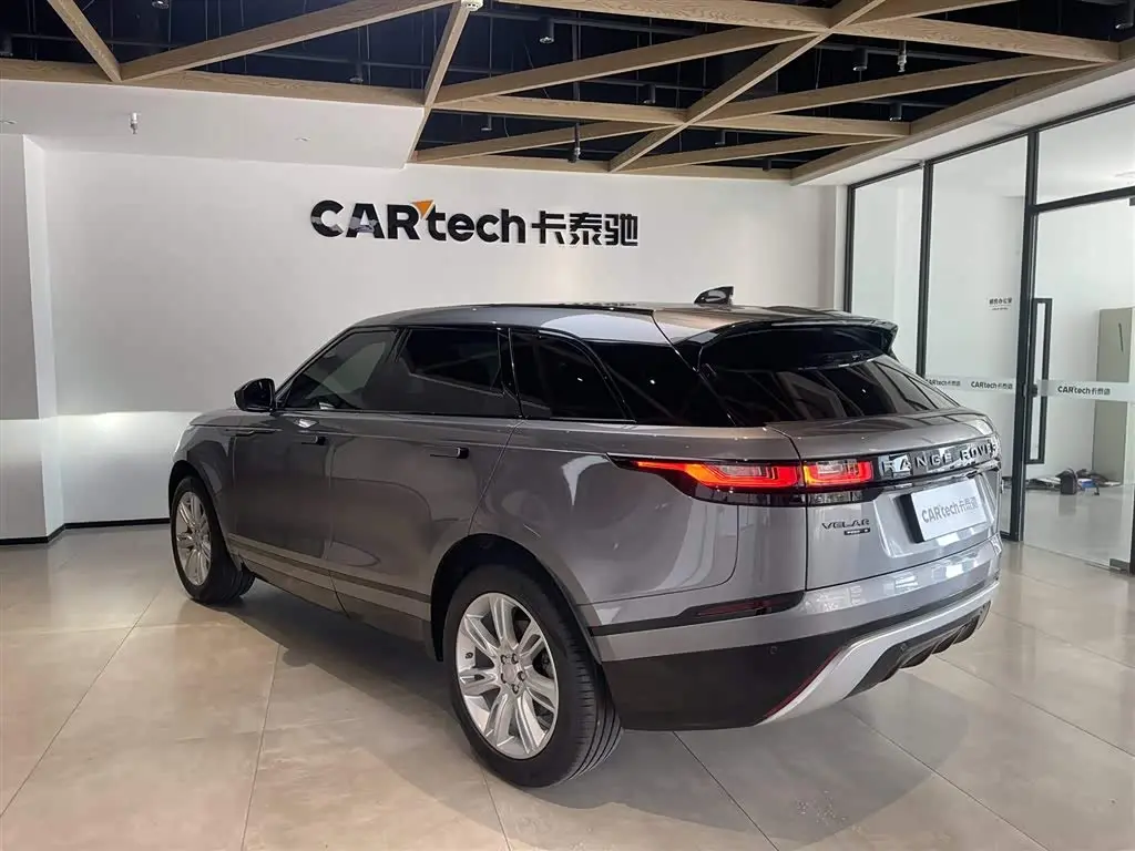 Land Rover Range Rover Velar 2021 — Фото 4/20