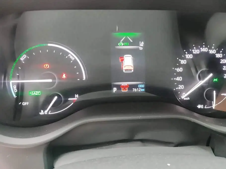 Toyota Sienna 2026 — Photo 14/16