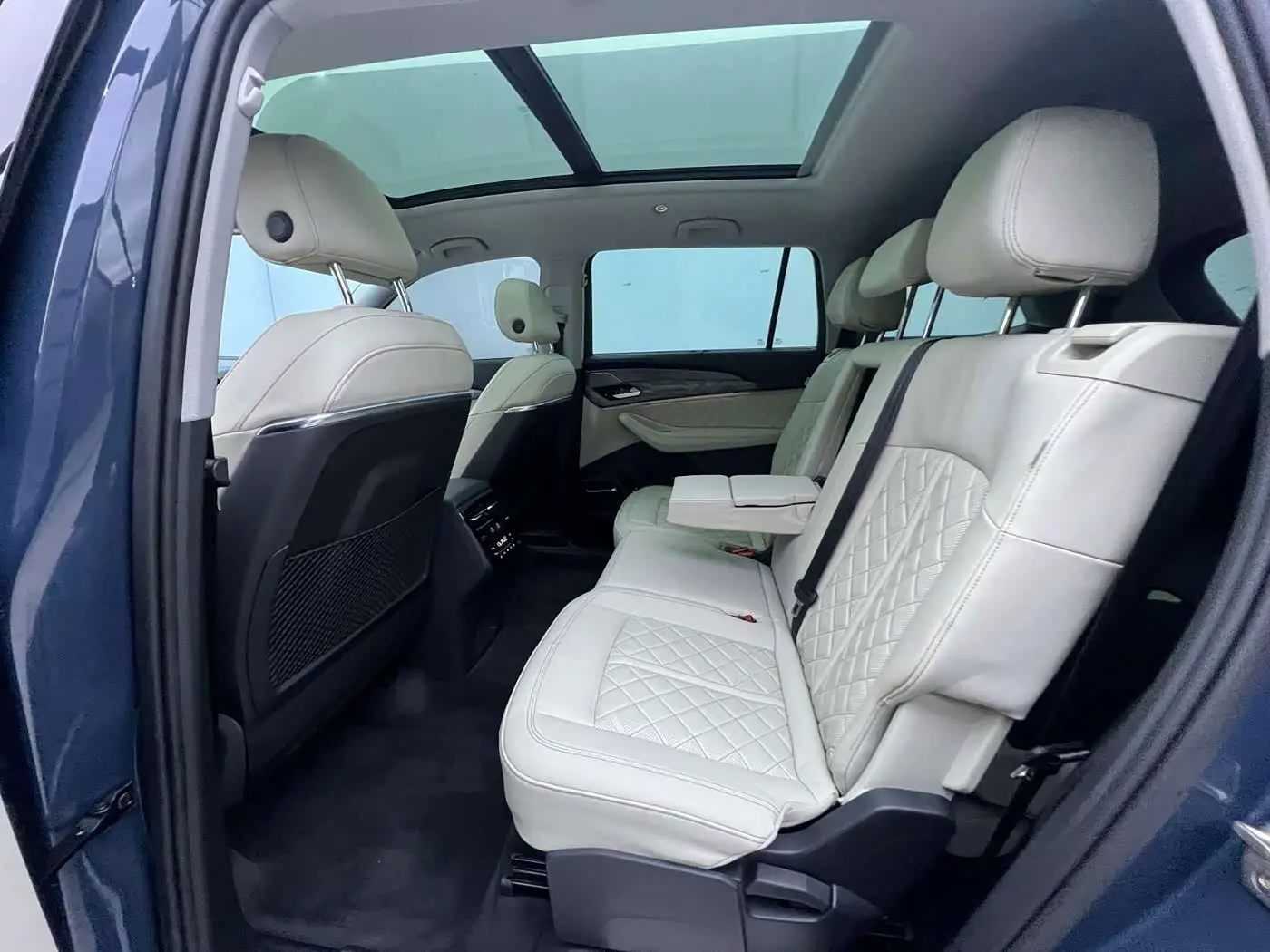 Audi Q6 2022 — Photo 9/9