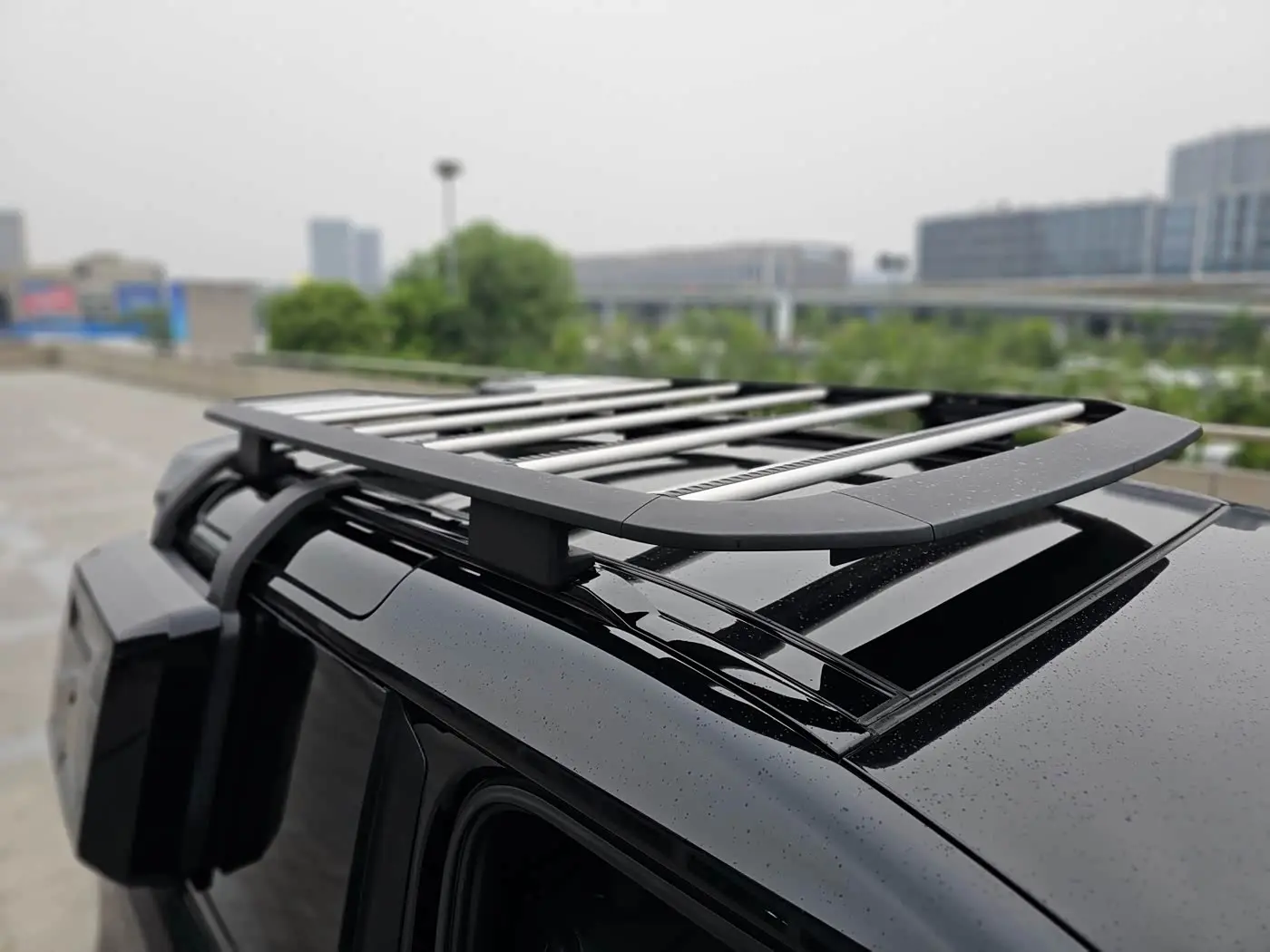 Land Rover Defender 2023 — Photo 13/14