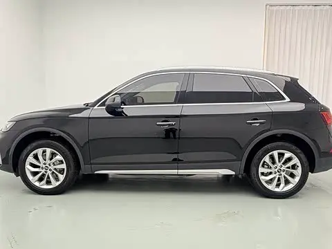 Audi Q5L 2024 — Фото 7/20