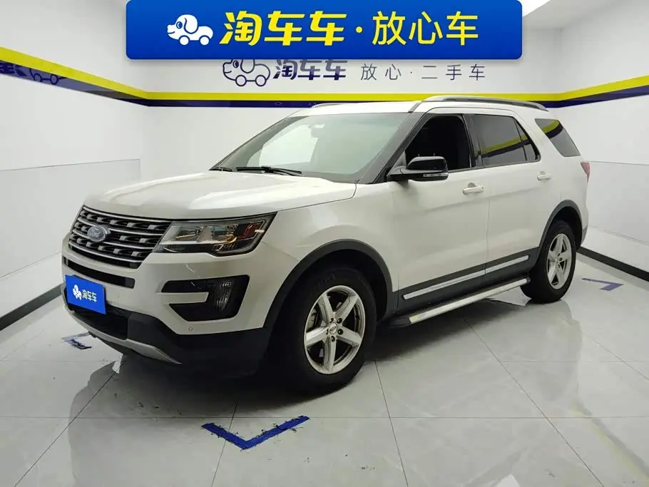 Ford Explorer 2016 — ფოტო 1/16