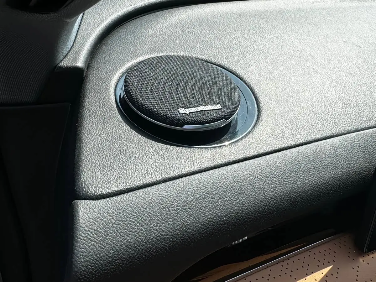 Geely Galaxy Galaxy Xingyao 8 2025 — Photo 13/20