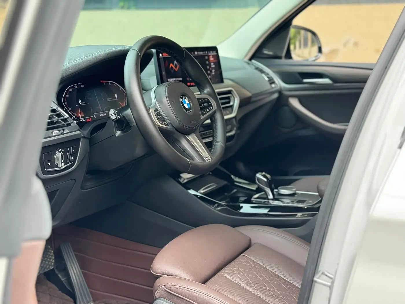 BMW X3 2022 — Фото 11/20