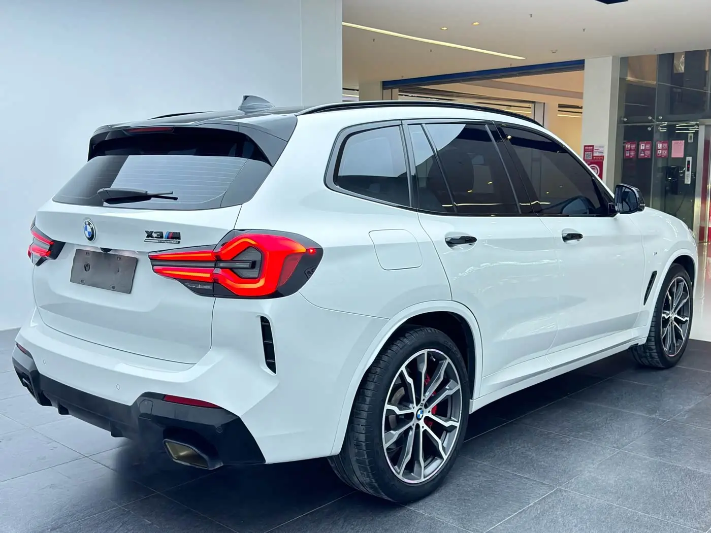 BMW X3 2022 — Photo 15/17