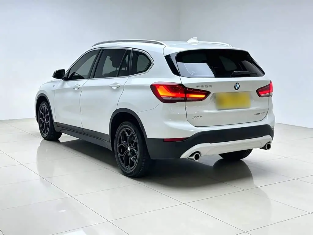 BMW X1 2023 — Фото 5/20