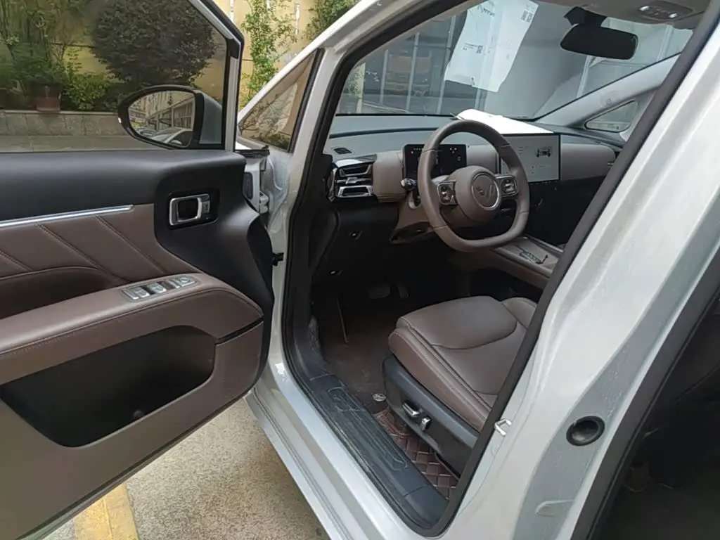 Wuling Motors Xingguang 730 New Energy 2025 — Фото 12/20