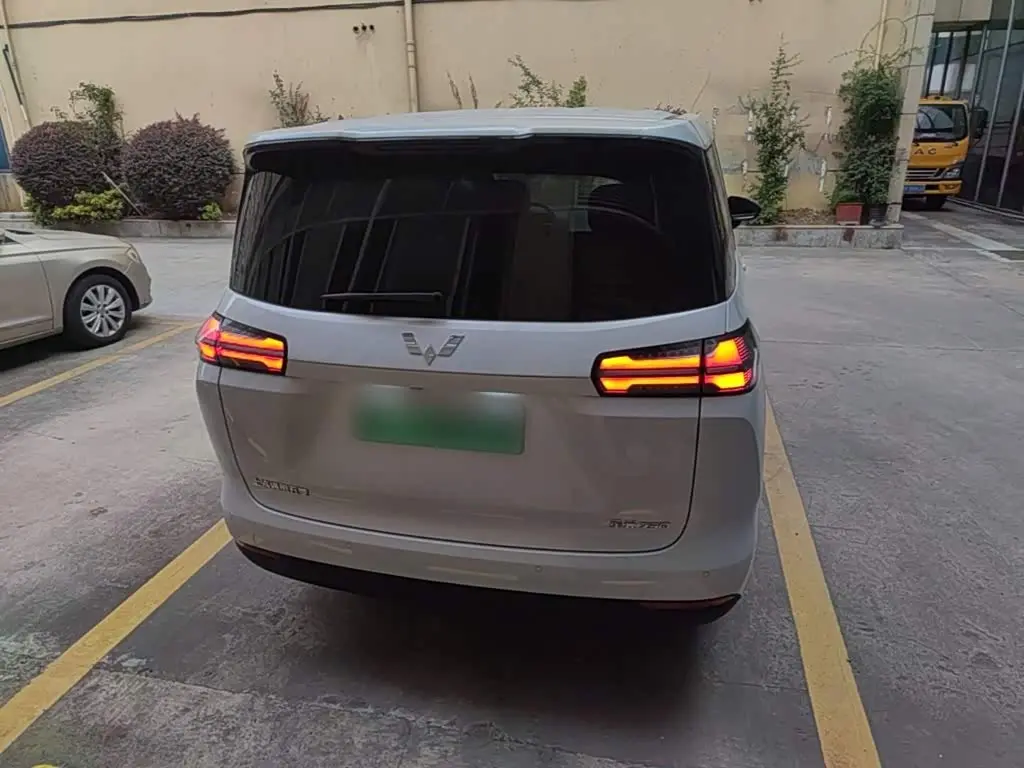 Wuling Motors Xingguang 730 New Energy 2025 — Фото 4/20