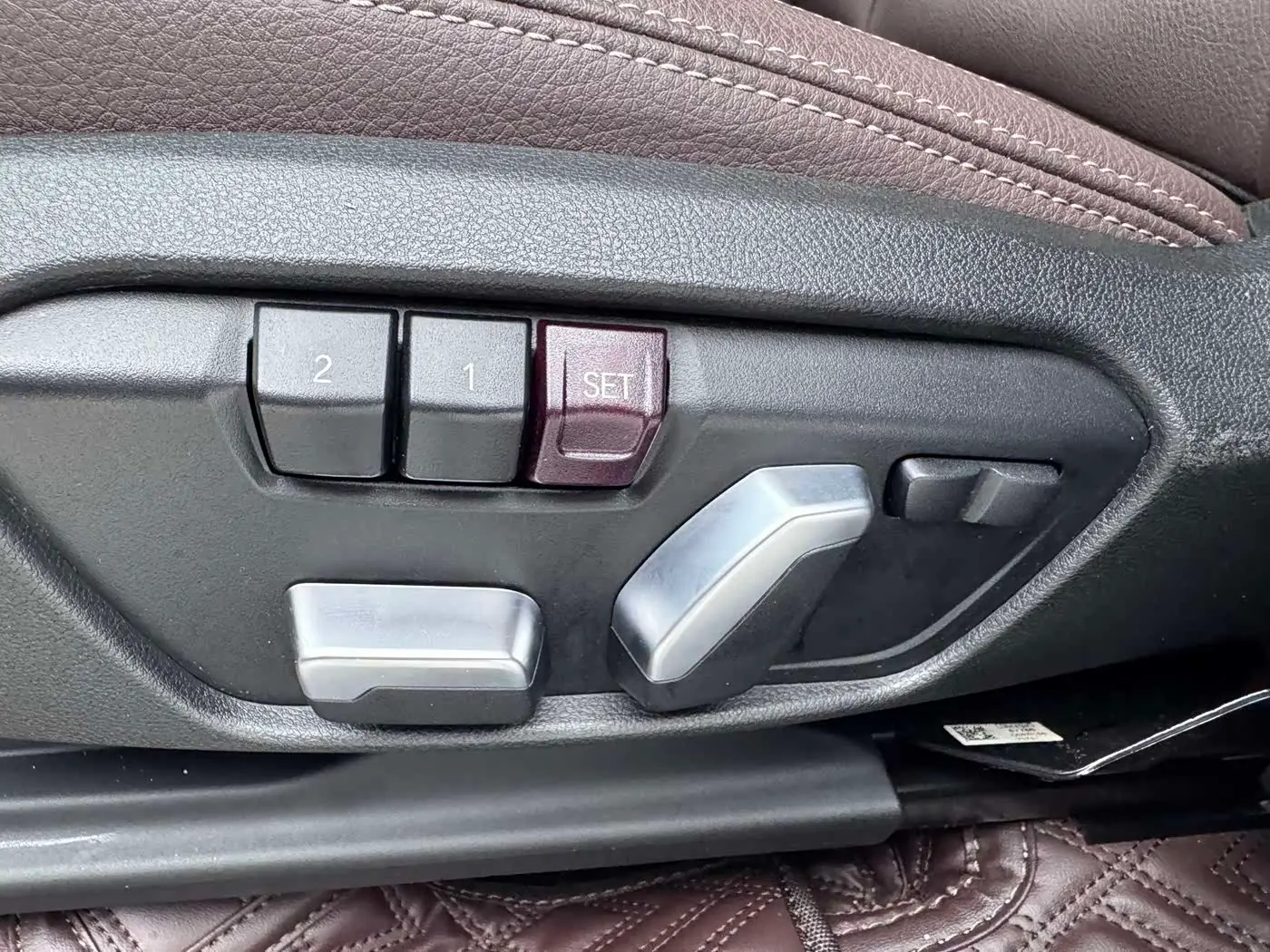 BMW X1 2022 — Photo 11/19