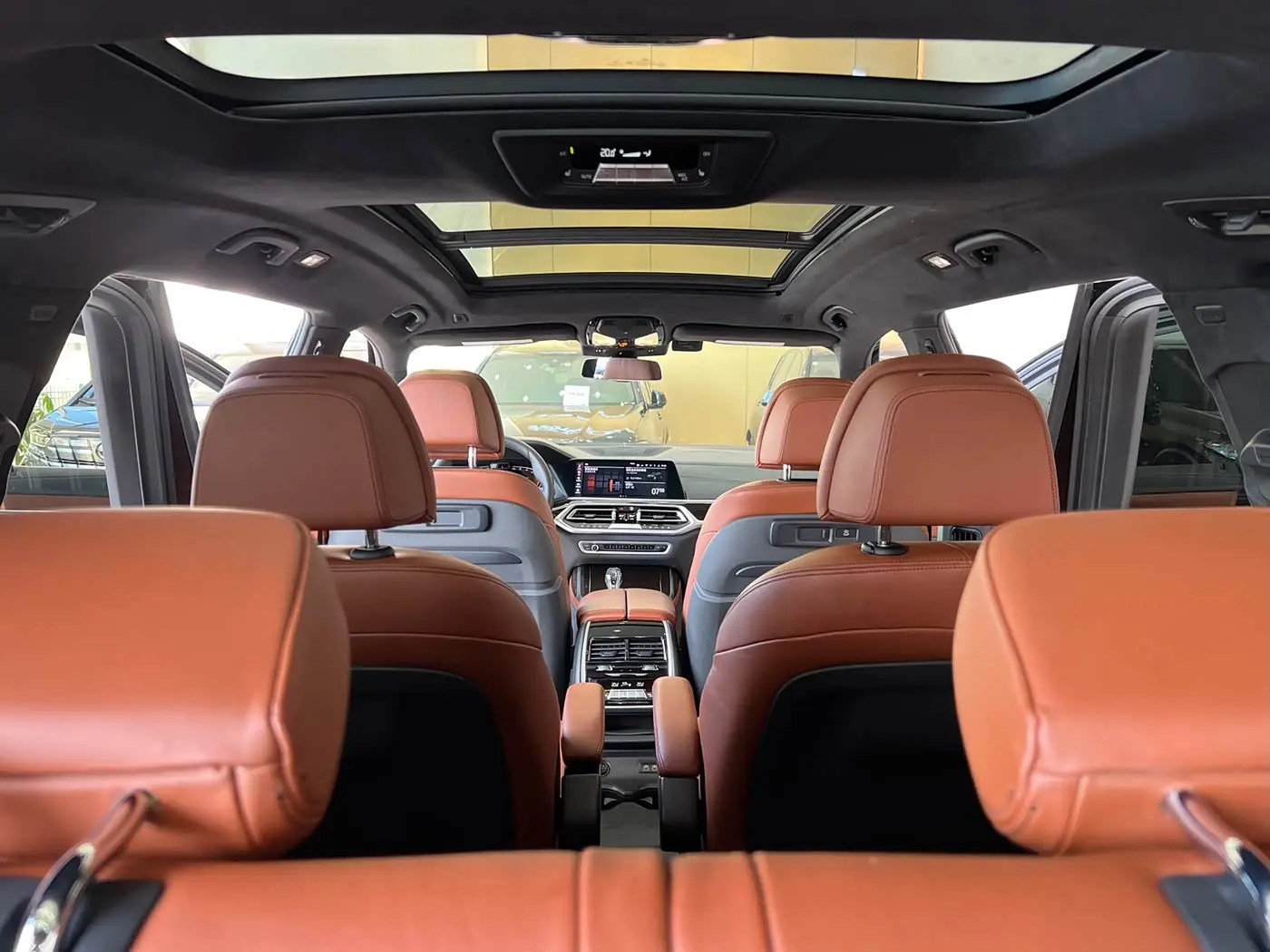 BMW X7 2022 — Photo 14/14