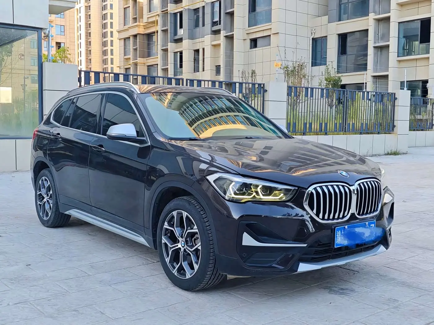 BMW X1 2021 — Photo 3/9