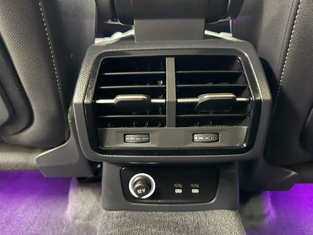 Audi Q3 2023 — Photo 19/20