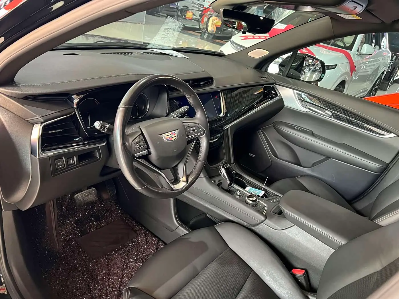 Cadillac XT6 2022 — Photo 10/20