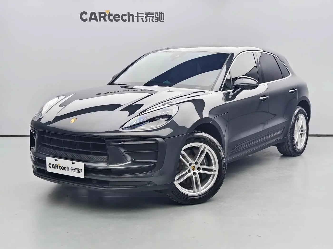 Porsche Macan, 2022